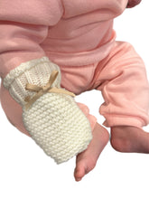 Load image into Gallery viewer, Booties & Mittens Set