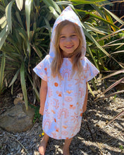 Load image into Gallery viewer, Personalised Hooded Beach Towel