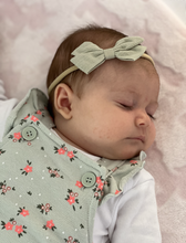 Load image into Gallery viewer, Mini Baby Bow Headband