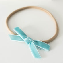 Load image into Gallery viewer, Snuggle Hunny Velvet Bow
