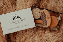 Load image into Gallery viewer, 3LC Wooden Baby Brush Set

