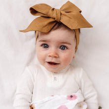 Load image into Gallery viewer, Snuggle Hunny Linen Bow Headband
